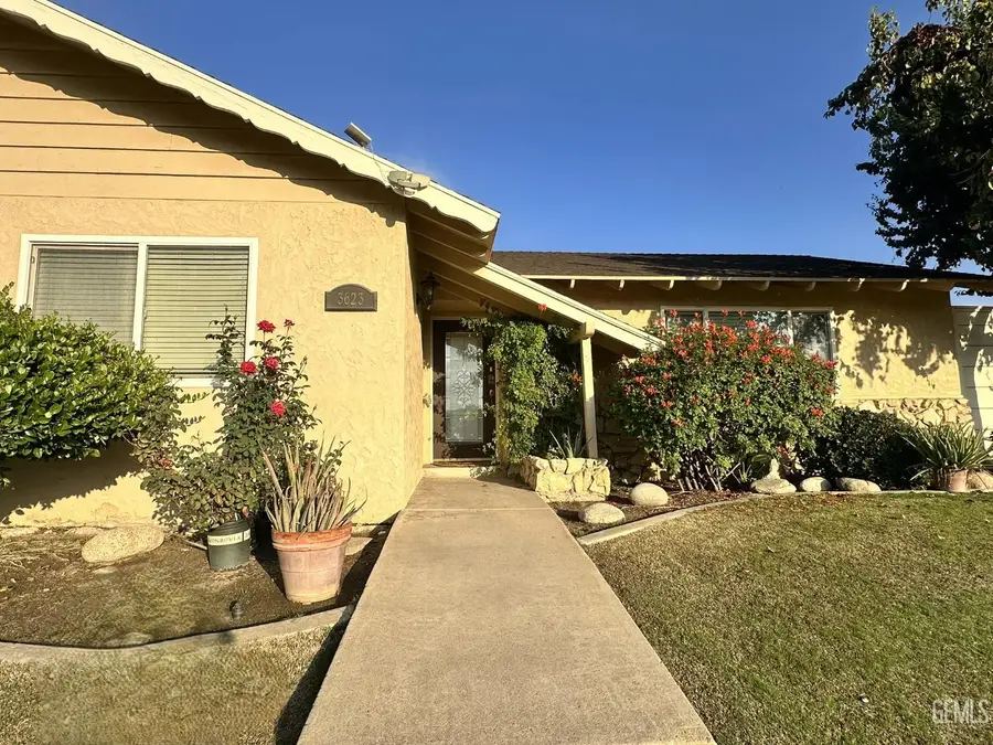 3623 REDLANDS DRIVE, Bakersfield, CA 93306 - Image #3