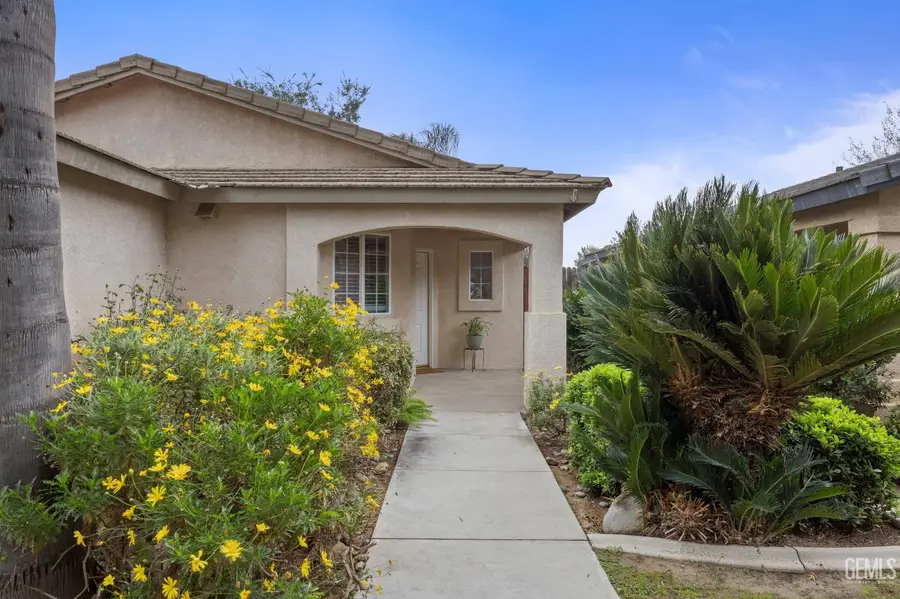 5719 SARONA STREET, Bakersfield, CA 93308 - Image #3