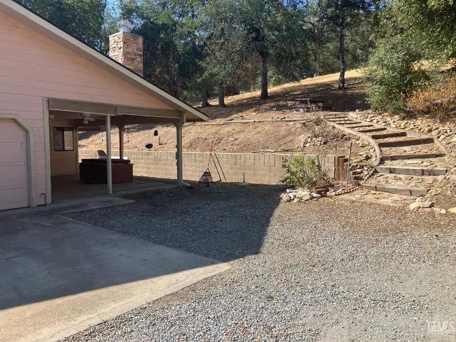44819 TYLER CREEK DRIVE, Porterville, CA 93257 - Image #2