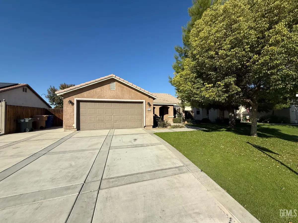 10710 CORONADO POINTE DRIVE, Bakersfield, CA 93311 - Image #1