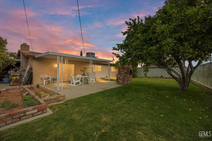 217 SUZANNE LANE, Taft, CA 93268 - Image #2