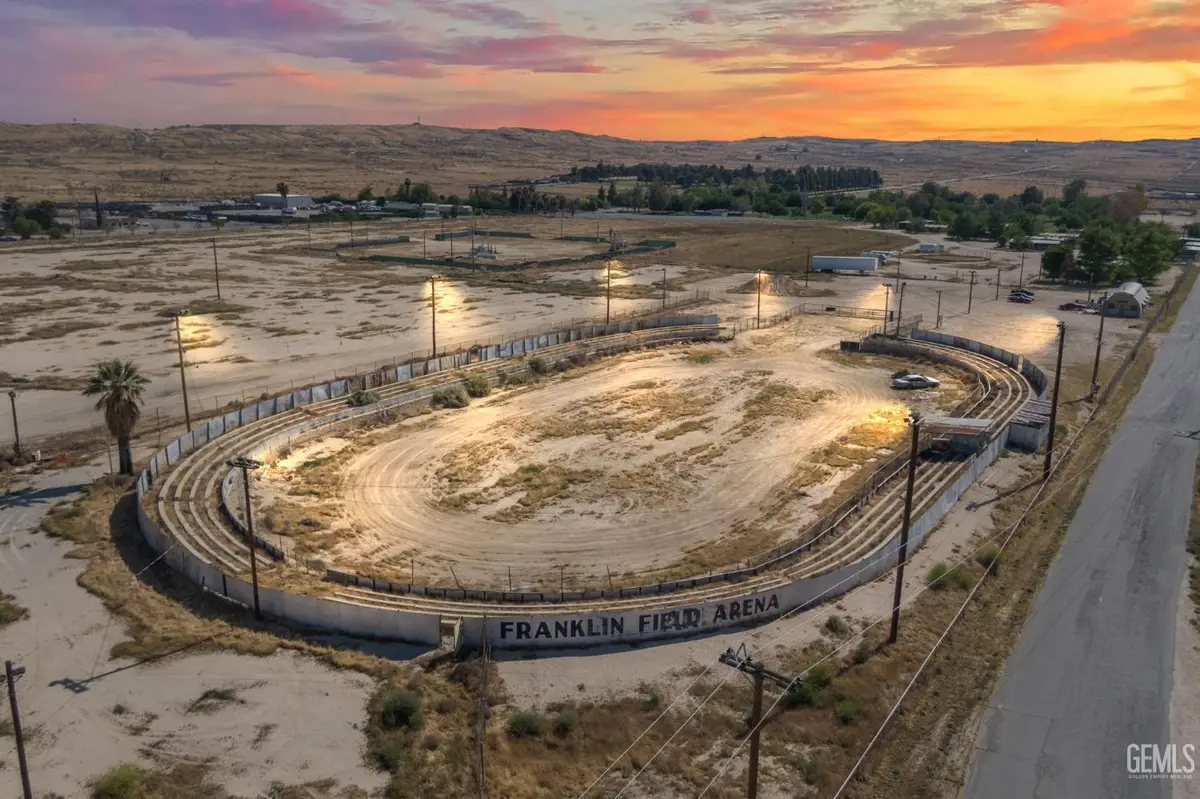 116 ASH STREET, Taft, CA 93268 - Image #1