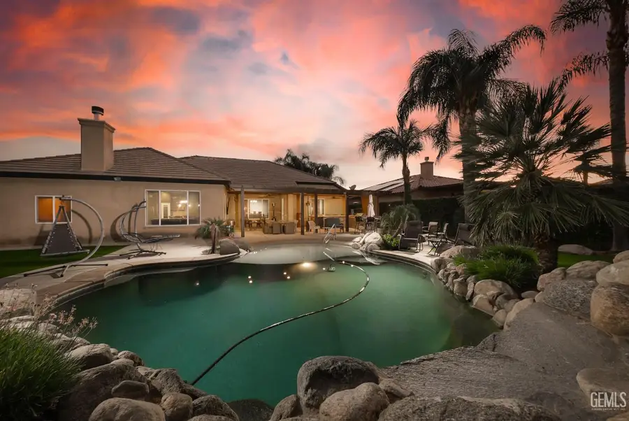 13502 COCO PALM COURT, Bakersfield, CA 93314 - Image #2