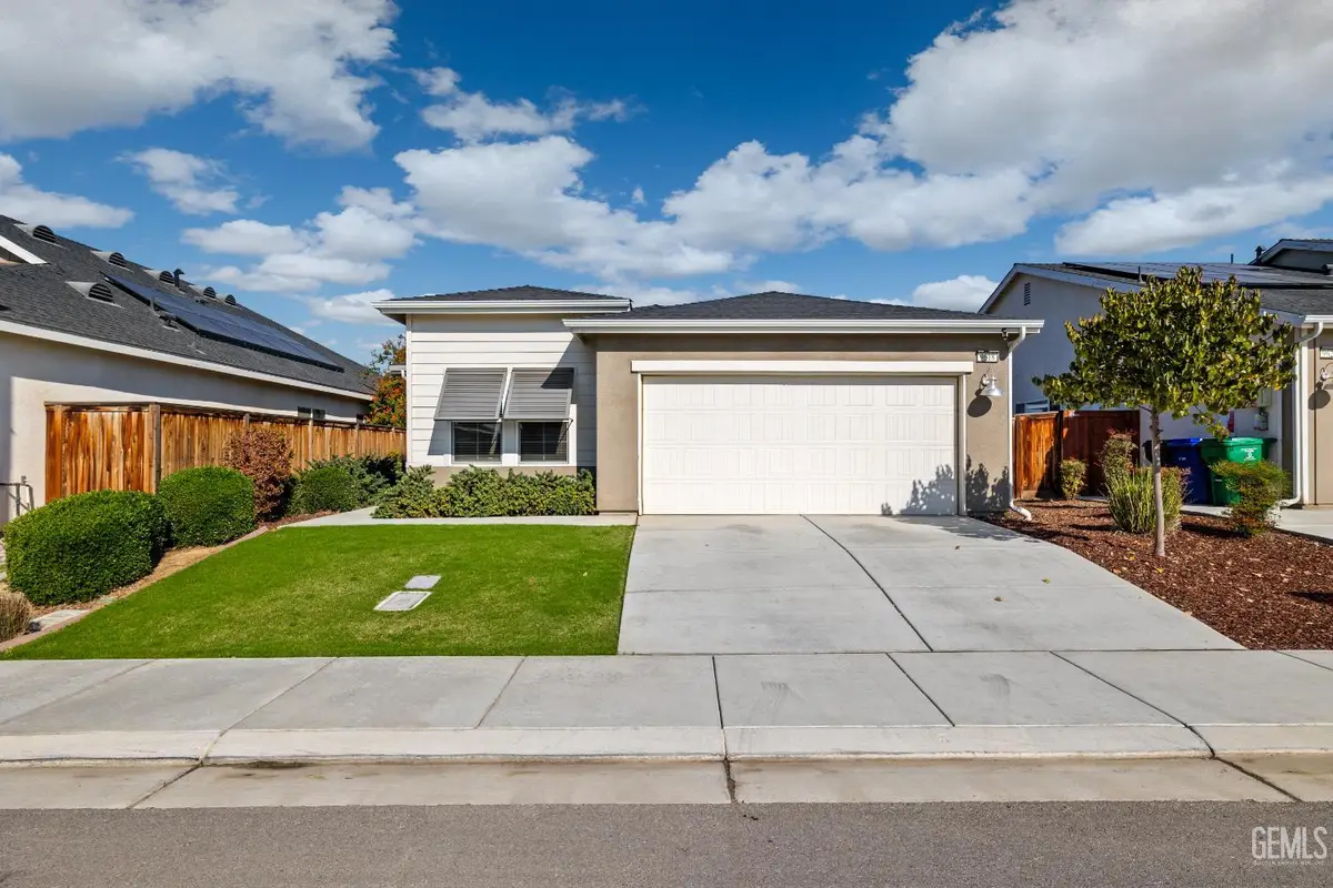 9618 SILVER FALLS LANE, Shafter, CA 93263 - Image #1