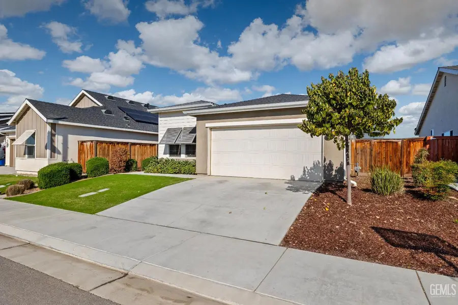 9618 SILVER FALLS LANE, Shafter, CA 93263 - Image #3