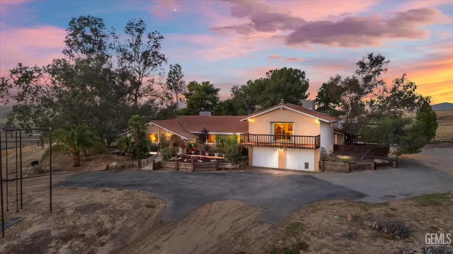 9602 MORNINGSIDE COURT, Bakersfield, CA 93306 - Image #2