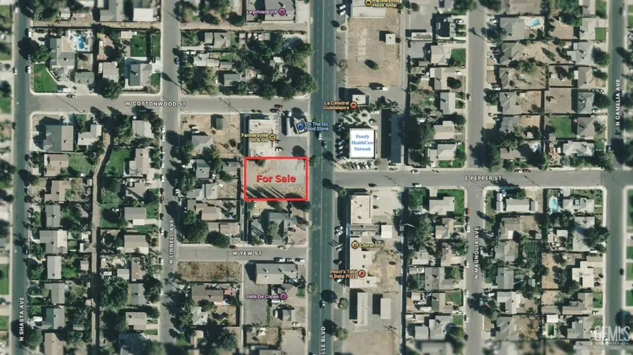 701 N FARMERSVILLE BOULEVARD, Farmersville, CA 93223 - Image #2