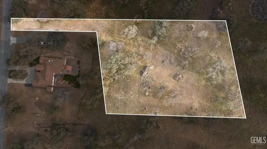 0 SAN JOAQUIN DR., Tehachapi, CA 93561 - Image #2