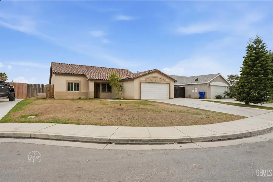 515 DIGGES LANE, Bakersfield, CA 93307 - Image #3