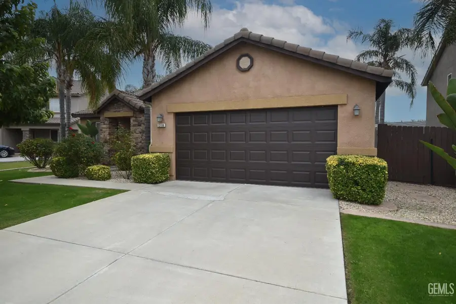 12109 TIMBERPOINTE DRIVE, Bakersfield, CA 93312 - Image #3