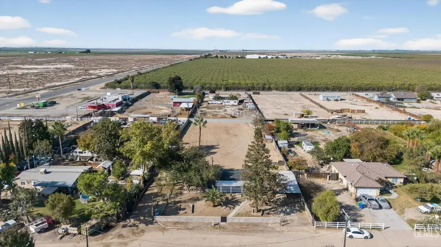 4323 WILLARD STREET, Bakersfield, CA 93314 - Image #3