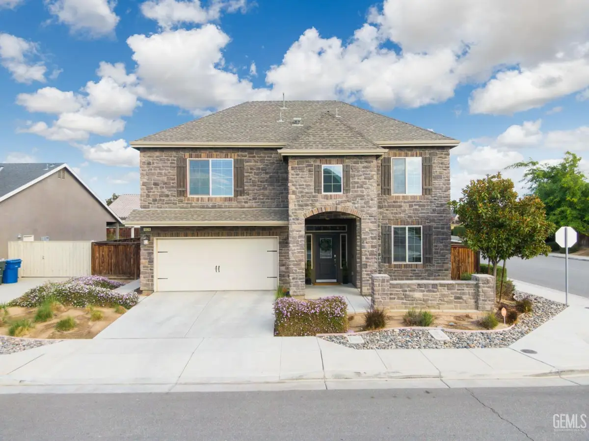 9324 RED PINE DRIVE, Shafter, CA 93263 - Image #1