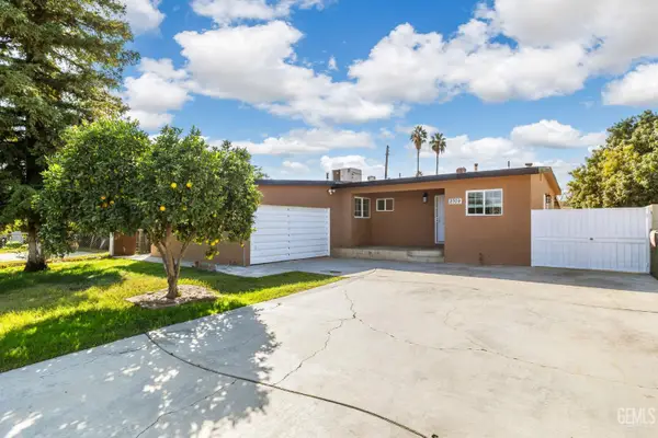 2709 DORE DRIVE, Bakersfield, CA 93304
