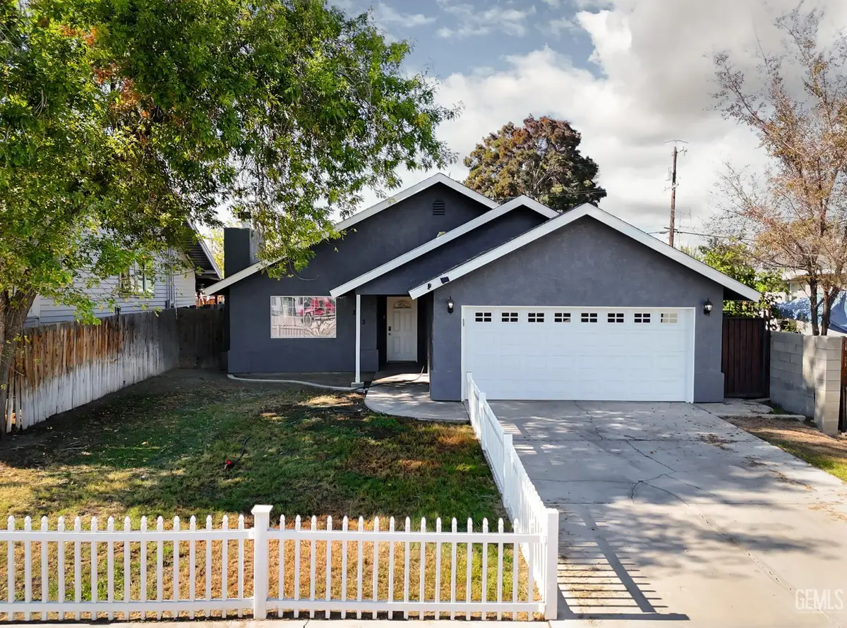 203 PIERCE STREET, Taft, CA 93268 - Image #1
