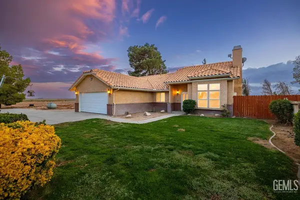 6818 W AVENUE A2, Lancaster, CA 93536