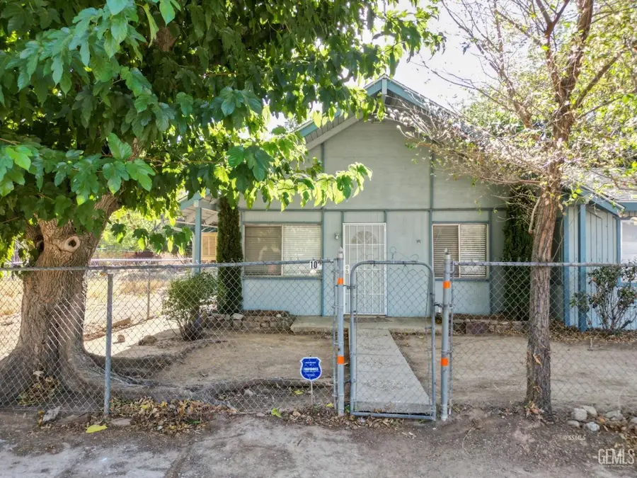 102 PARKWAY, Wofford Heights, CA 93285 - Image #2