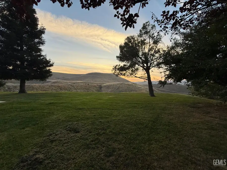 13130 GAME SET WAY, Bakersfield, CA 93306 - Image #2