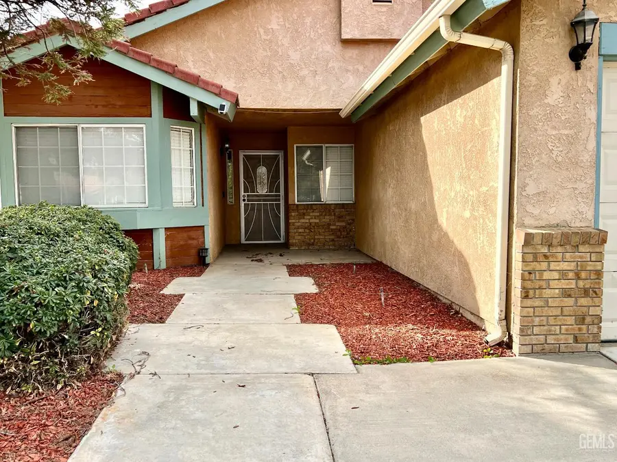 5513 SILVER CROSSING STREET, Bakersfield, CA 93313 - Image #2