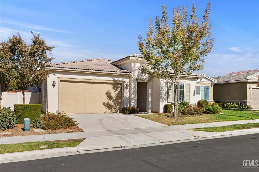 10016 FRANCOIS LANE, Bakersfield, CA 93306 - Image #2