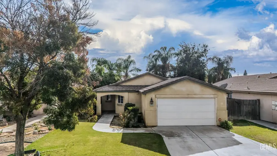 5715 SARONA STREET, Bakersfield, CA 93308 - Image #3