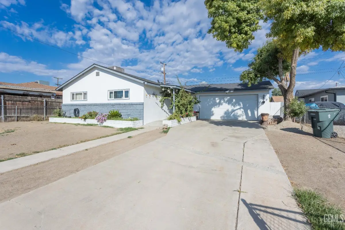 3212 TIMOTHY STREET, Bakersfield, CA 93304 - Image #1