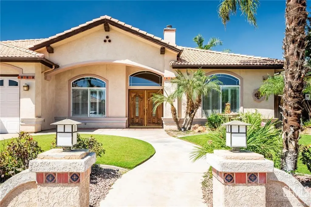 3400 MEDALLION ROSE AVENUE, Bakersfield, CA 93313 - Image #1