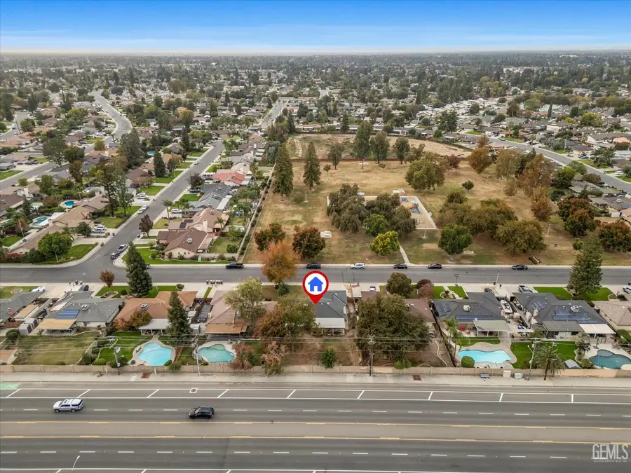 3108 CORVALLIS LANE, Bakersfield, CA 93309 - Image #3