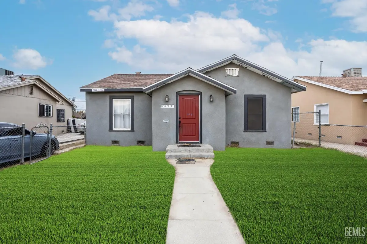 607 T STREET, Bakersfield, CA 93304 - Image #1
