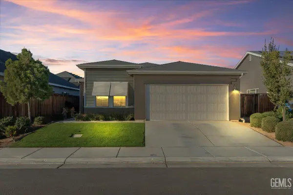 9606 COTTON CREEK DRIVE, Shafter, CA 93263