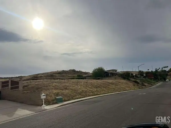 707 VISTA VIA DRIVE, Taft, CA 93268