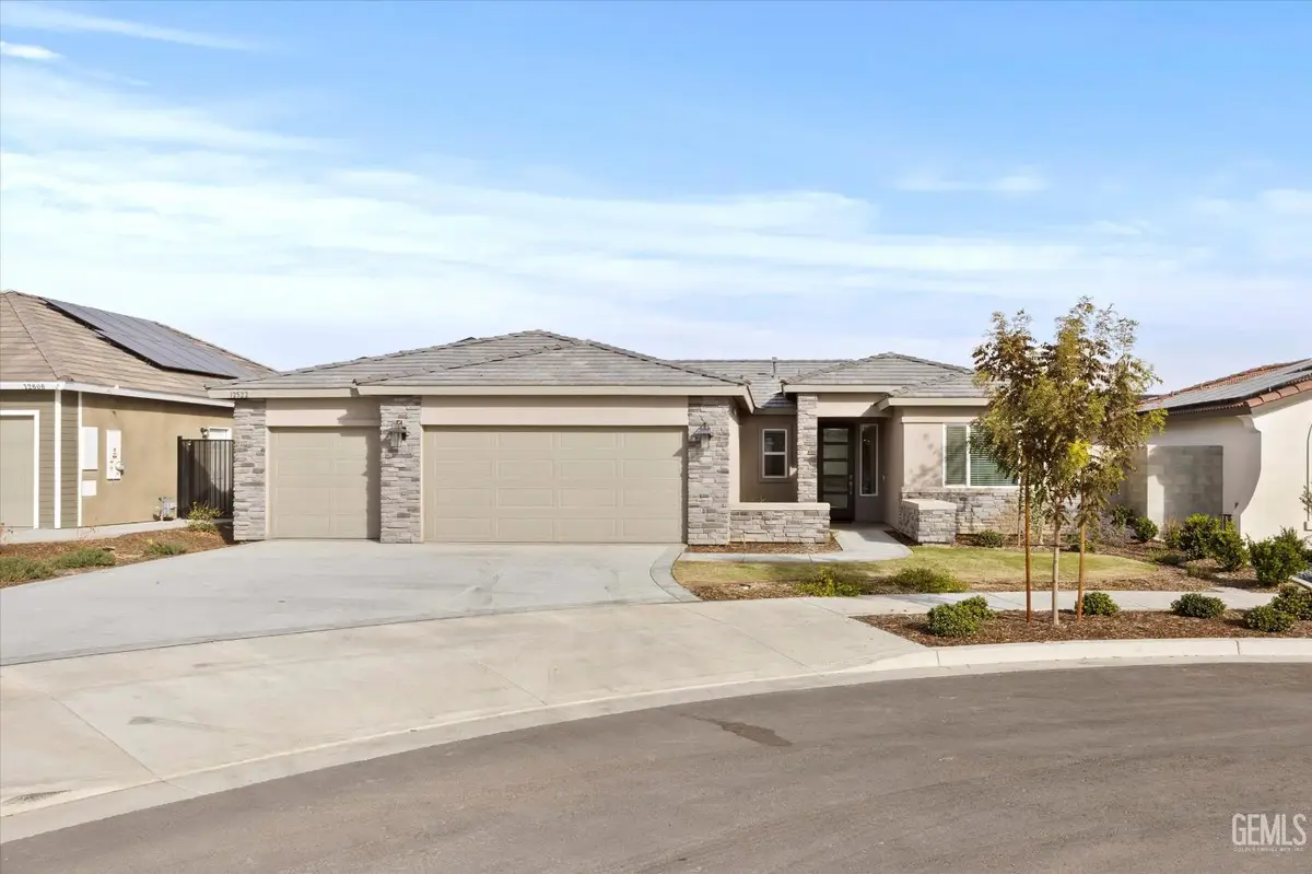 12522 MADELYN DRIVE, Bakersfield, CA 93311 - Image #1