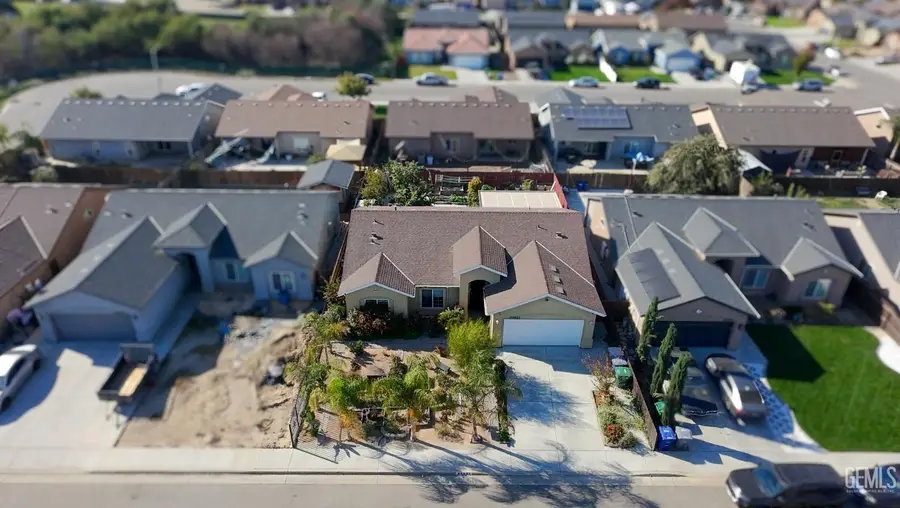 30921 JACKRABBIT STREET, Visalia, CA 93291 - Image #2