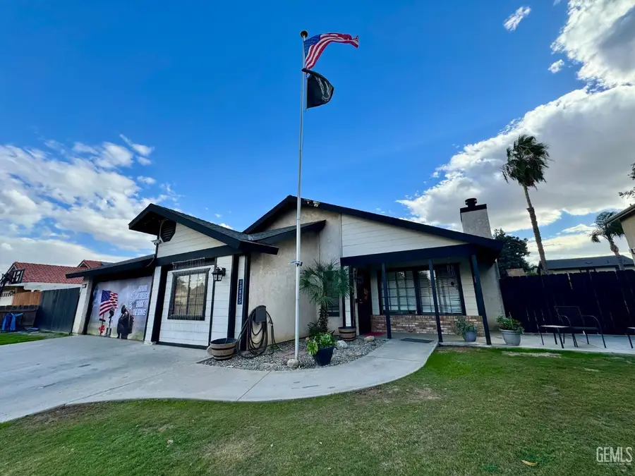 13805 SAN ESTEBAN AVENUE, Bakersfield, CA 93314 - Image #2