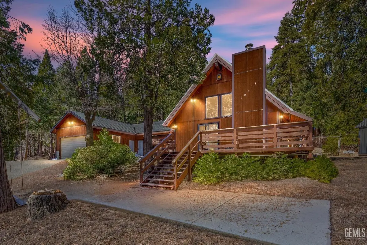 10511 HOLLY DRIVE, Wofford Heights, CA 93285 - Image #1