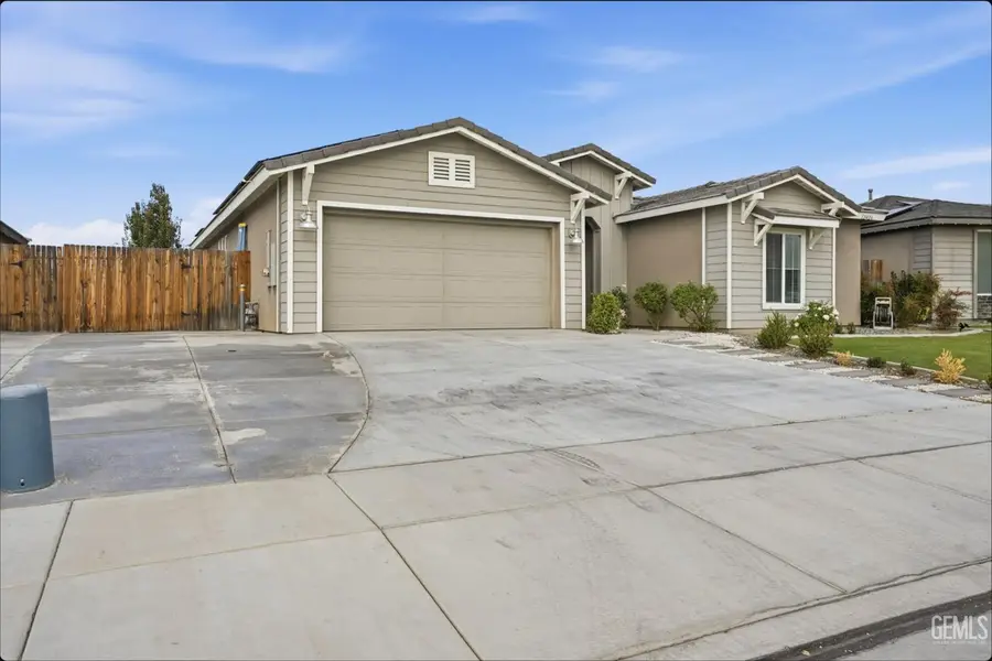 12426 HAWKSMOOR STREET, Bakersfield, CA 93311 - Image #2