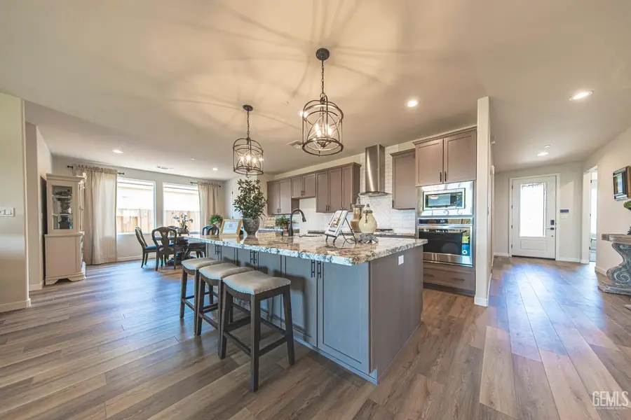 7713 DENMARSH STREET, Bakersfield, CA 93311 - Image #3