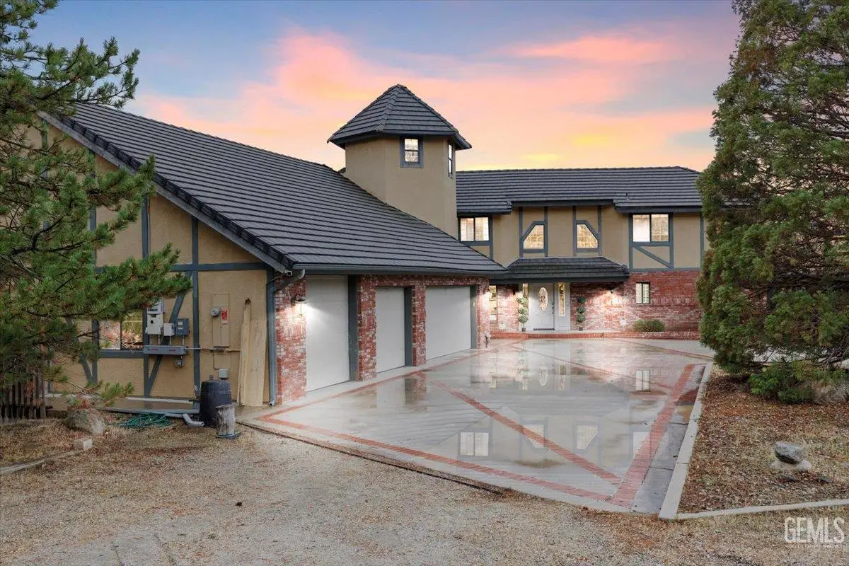 24050 JACARANDA DRIVE, Tehachapi, CA 93561 - Image #1