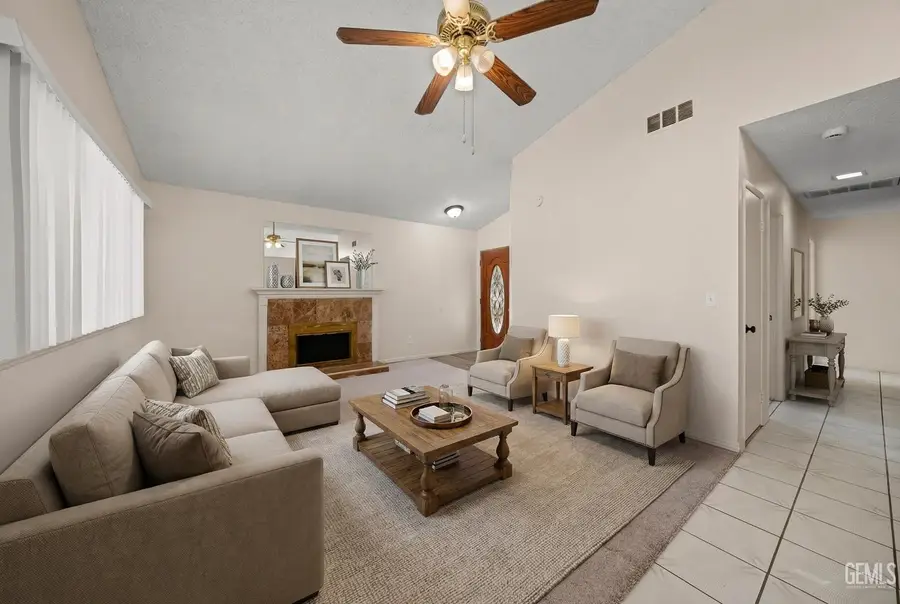 1500 MIKE LYNN COURT, Bakersfield, CA 93307 - Image #3