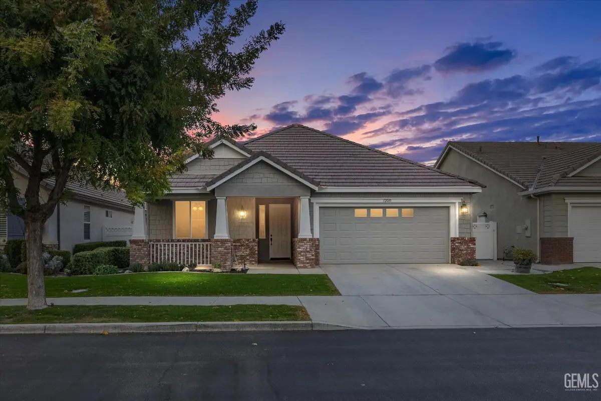 12010 WINGER STREET, Bakersfield, CA 93312 - Image #1