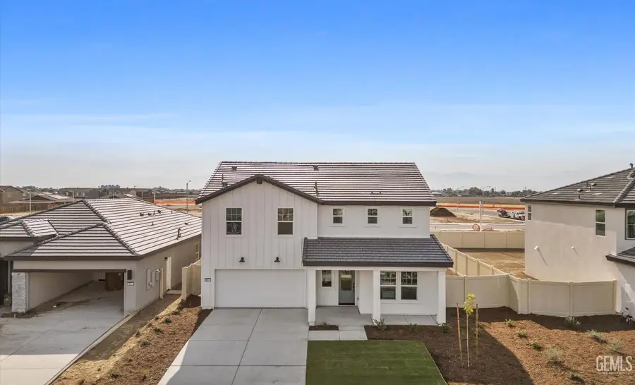 6217 MARCONI AVENUE, Bakersfield, CA 93313 - Image #2