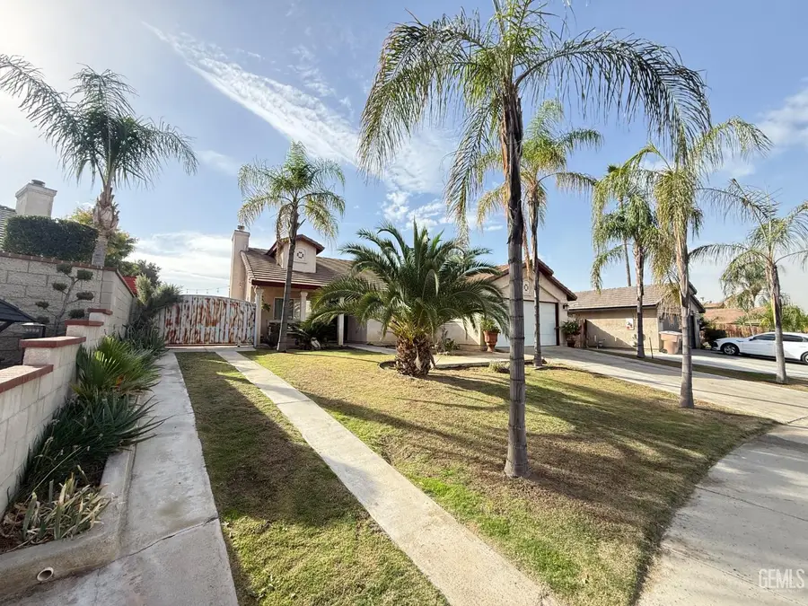 7717 BRUCE WAY, Bakersfield, CA 93306 - Image #2