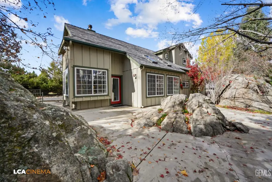 23701 CRYSTAL LAKE LANE, Tehachapi, CA 93561 - Image #2