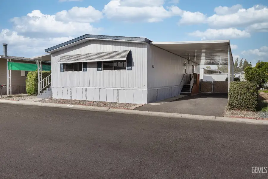 4401 HUGHES LANE #52, Bakersfield, CA 93304 - Image #2
