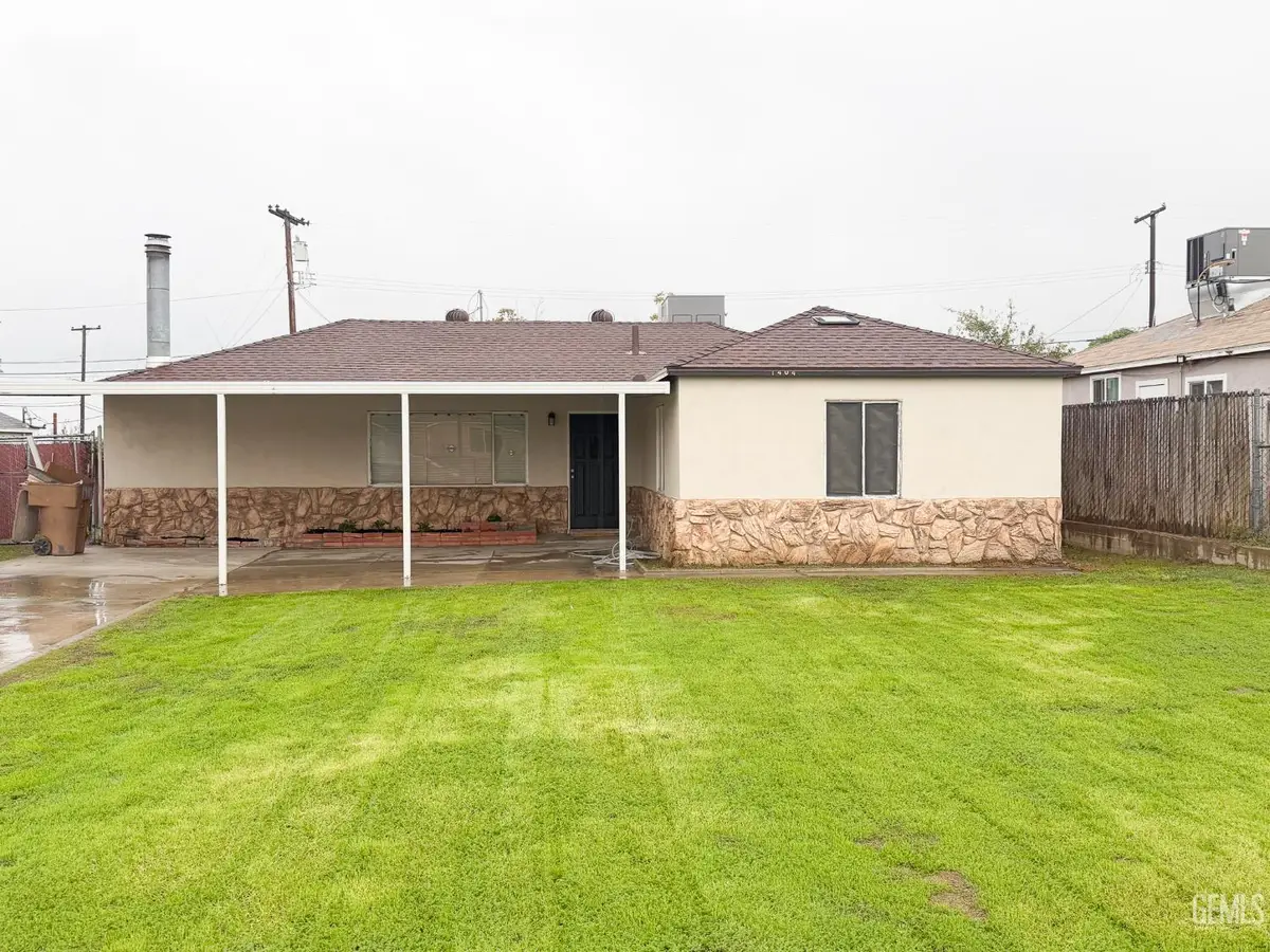 1404 ROYAL WAY, Bakersfield, CA 93306 - Image #1