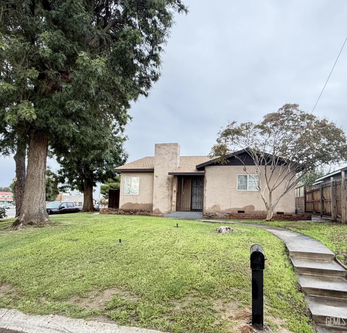 2000 AVONDALE DRIVE, Bakersfield, CA 93306 - Image #1