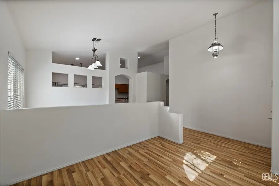 8918 RED RIVER COURT, Bakersfield, CA 93312 - Image #3