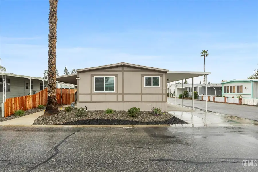 294 FLORENCE LANE, Bakersfield, CA 93308 - Image #3