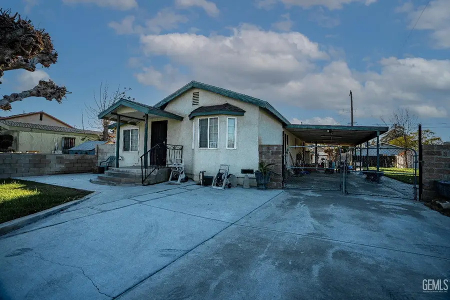 3573 LOTUS LANE, Bakersfield, CA 93307 - Image #3