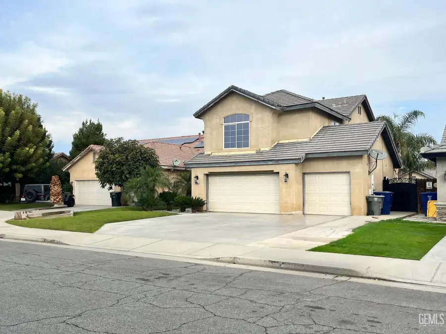 2904 GRANITE RIDGE PLACE, Bakersfield, CA 93313 - Image #2