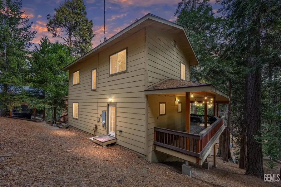 10667 CONIFER LANE, Wofford Heights, CA 93285 - Image #2